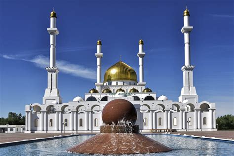 Nur Astana Mosque The Nur Astana Mosque Kazakh Nur Ast Flickr