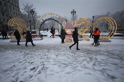 Облачная погода и гололедица ожидаются в Москве 15 февраля