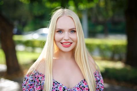 23 Y O Valeria From Zaporizhia Ukraine Blue Eyes Blond Hair Id 843198