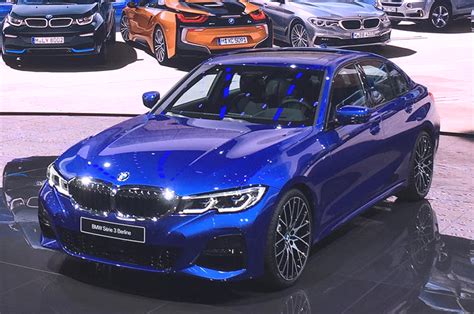26 city/33 hwy/29 combined mpg. 2019 BMW 3-series unveiled; will come to India next year ...