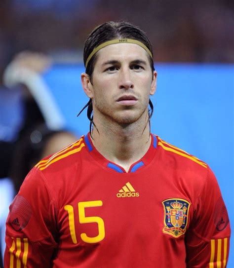11 Male Soccer Stars Who Know How To Work A Headband Soccer Soccer