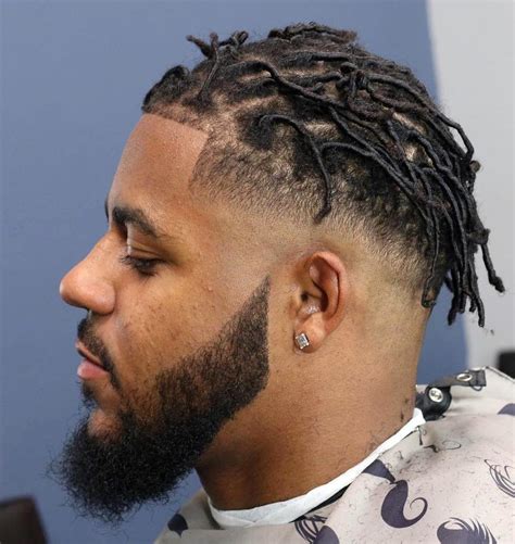 Https://wstravely.com/hairstyle/dreadlock Shaved Sides Hairstyle Male