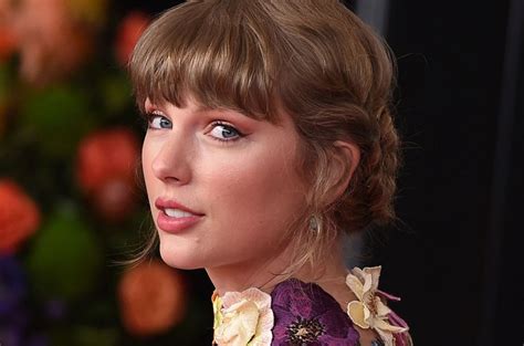 Seriously 14 Reasons For Taylor Swift 2021 Fearless Taylor Swift At