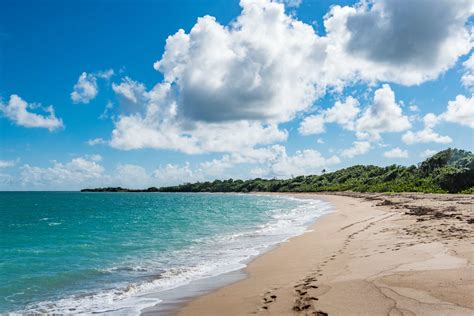 Lovers Beach | Uncommon Caribbean