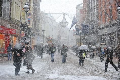 White Christmas Ireland 2014 Forecasters Predict Festive Snowfall