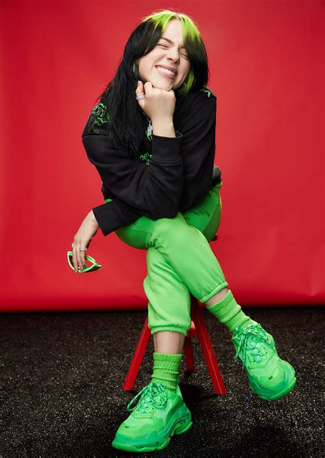 Billie eilish performed her new single 'therefore i am' live for the first time at the american music awards 2020 tonight (november 22). Billie Eilish Is in a 'Better Place' After Adjusting to ...