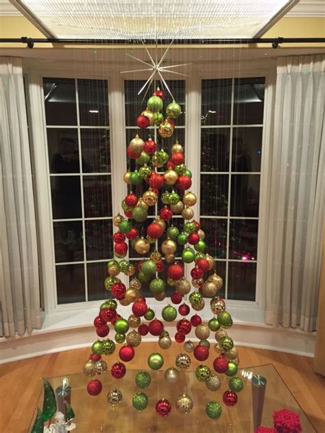 20 Alternative Christmas Tree Ideas To Try This Year