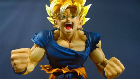 Dragon ball xenoverse 2 ssgss or super saiyan blue is out right now with the release of the update 1.14 patch notes. Super Saiyan Goku statue unboxing/pseudo-review - YouTube