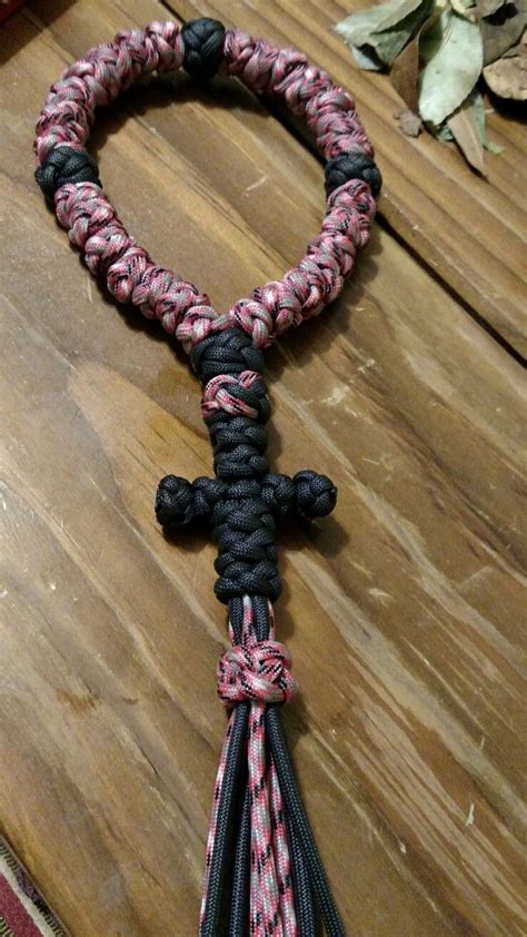 You can use this to create paracord lanyards, keychains, or maybe. Paracord Episcopalian rosary | Knotted rosary, Christian ...