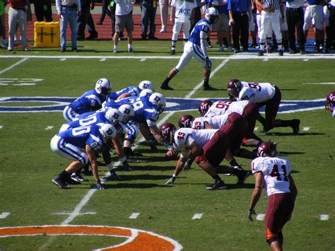 FÚTBOL AMERICANO: Historia, Reglas, Equipos y mucho más.