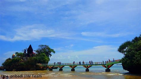 It is 5 km from the centre of kota kinabalu. 7 Rekomendasi Wisata Pantai Di Kota Malang