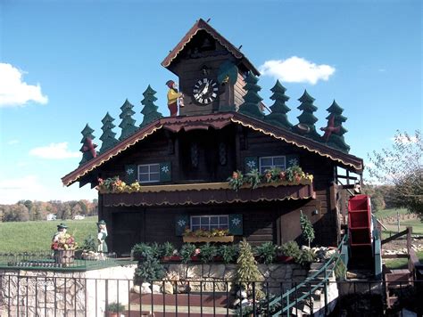 Worlds Largest Cuckoo Clock Ohio Amish Country The Danc Flickr