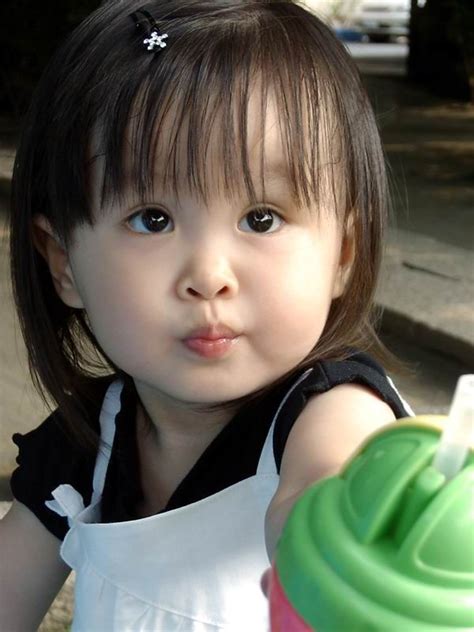 Cute toddler plays and has fun! Cute Baby - babies Photo (10186835) - Fanpop