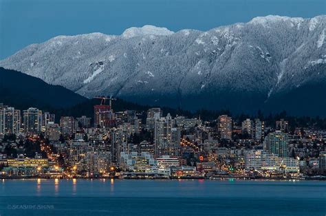 Vancouver Bc Winter 2015 Cityskyline Coldsnap Mountains Sky Snow