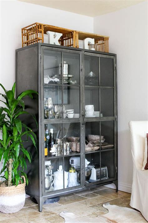 The kitchen is often the very nerve center of the home, so having the right kitchen cabinets becomes essential. Tips and Tricks For Styling Your China Cabinet | Modern ...