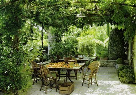 A garden pergola is often confused with a gazebo but the main difference is that gazebos are from french style gardens to japanese peace havens, there's a style to suit every taste and budget! An Italian patio for an Italian themed garden - Ideas for ...
