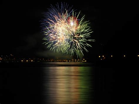 Fireworks Mirroring Night Water · Free Photo On Pixabay