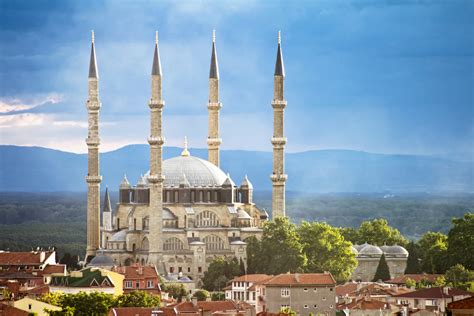 Geçmişin İzleri: Klasik Osmanlı Mimarisi | Ege Yapı