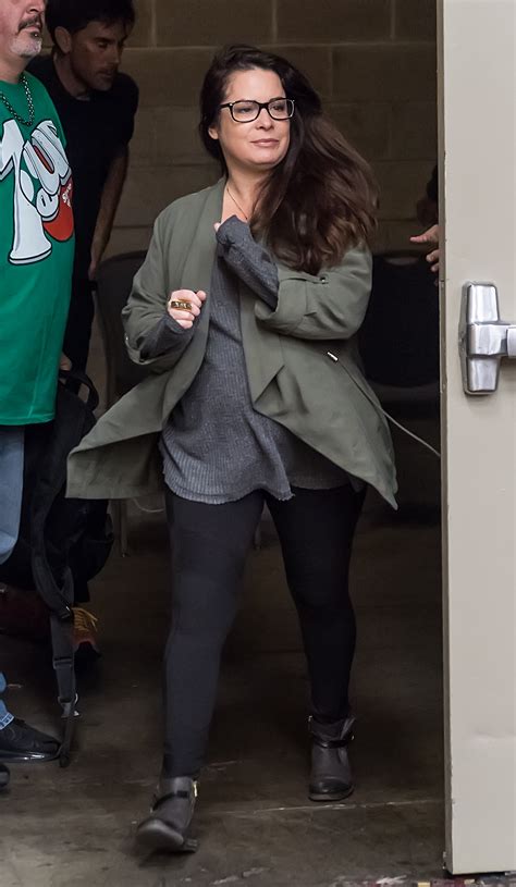 ‘Charmed’ Star Holly Marie Combs Became Mom of 3 despite Doctors