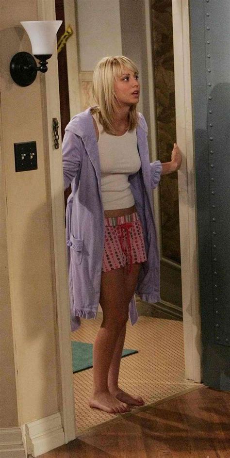 Kaley Cuoco Barefoot In The Big Bang Theory Show Celebs Foot Pics