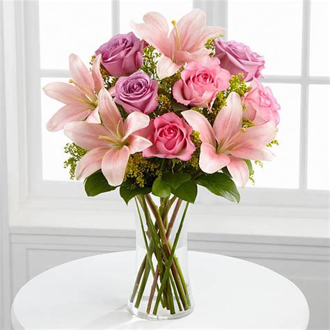 The Ftd Farewell Too Soon Bouquet A1436 Flower Delivery Flower Shop