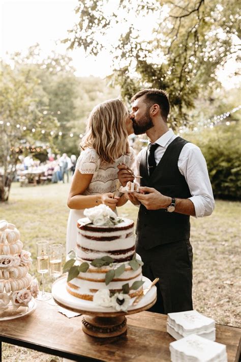Our Mouths Are Watering Over This Delicious Nearly Naked Cake Image By Living Roots
