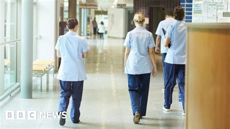 Union Disappointed By 5 Pay Offer To NHS Staff