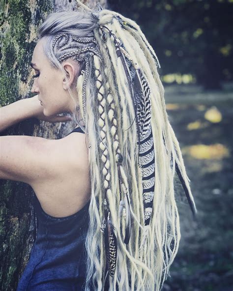 Viking hairstyles can never be a miss if you wear them with the attitude of a real viking. Stunning Viking Braids That Will Take Your Hairstyle to a ...