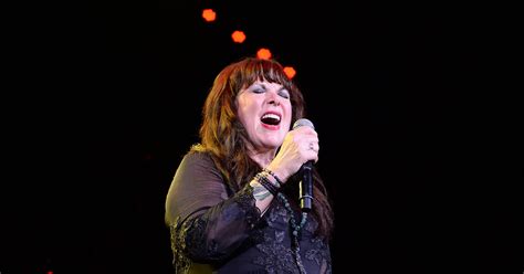 Heart Singer Ann Wilson Goes It Alone For Biloxi Show