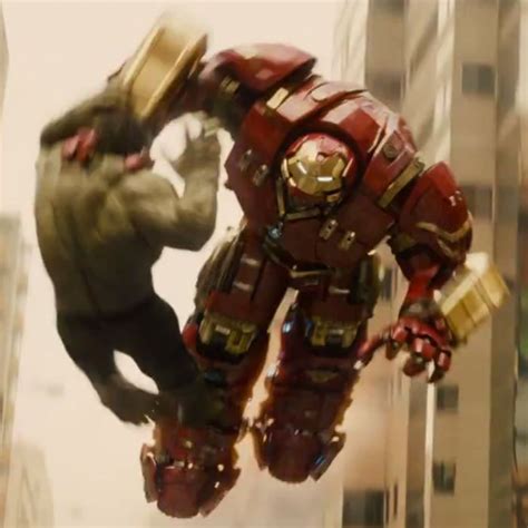 Why Is Iron Man Fighting The Hulk In The Avengers Trailer Weve Got 5