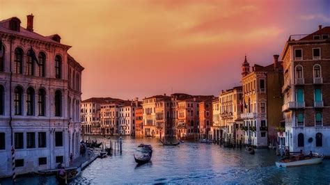 13 Romantic Things To Do In Venice Italy Two Traveling Texans
