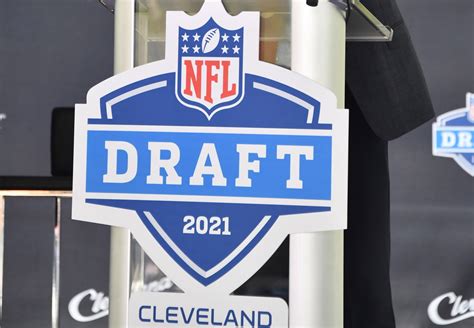 Nfl Draft Order 2021 Nfl Draft Order Updated After 49ers Dolphins
