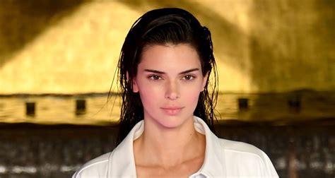 kendall jenner strips down for new photo shoot kendall jenner newsies just jared jr