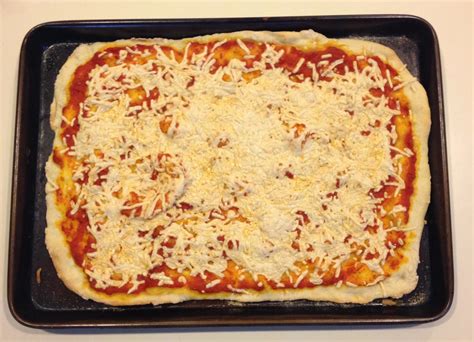 Recipe Homemade Pizza Dairysoy Free Pizza And Onion Pizza With