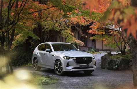 Mazda Unveils Its Flagship Suv Eurekar