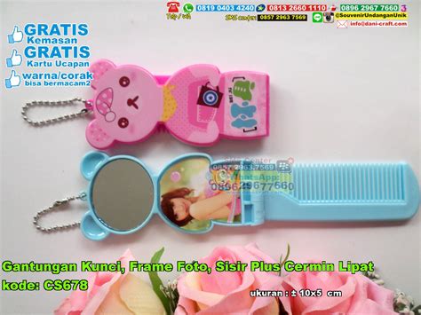 Diameter dalam 25mm dan diameter. Gantungan Kunci Frame Foto Sisir Plus Cermin Lipat ...