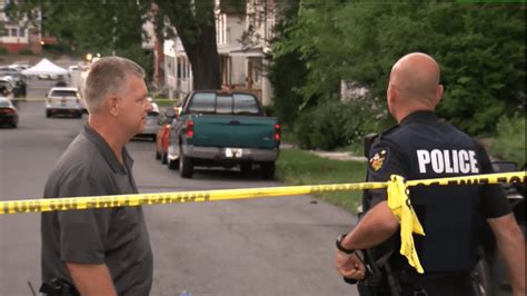 Policeoff Duty Troy Cop Fatally Shoots Man To Stop Stabbing Victim In
