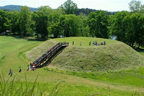 The free booklet is filled with tips on the best hiking trails, fishing spots, cabins, wedding venues and campsites. Explore Native American Heritage in Northwest Georgia ...