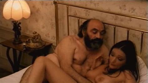 Naked Jacqueline Laurent In La Bonzesse