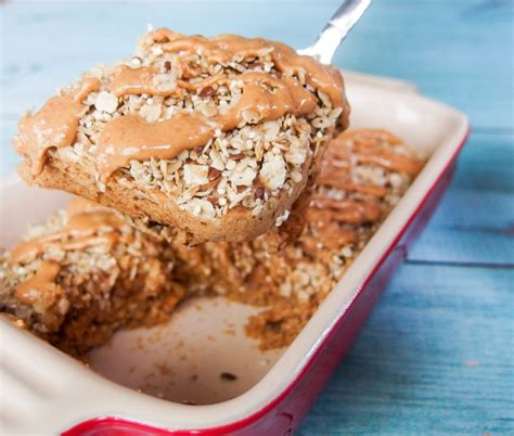 What can you serve with banana bread? peanut butter baked oatmeal. - live, laugh, YUM! | Kodiak cakes, Kodiak cakes recipe, Kodiak ...