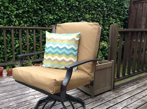 Recovered Patio Cushion Super Easy Project Recover Patio Cushions Outdoor Chairs Outdoor