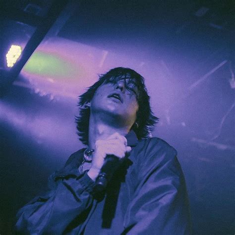 Occasional pics of ian & max every once in a while because those boys need some lovin too ツ ✦ completed: Joji. Instagram: sirasounds | Cantores, Pessoas incríveis ...