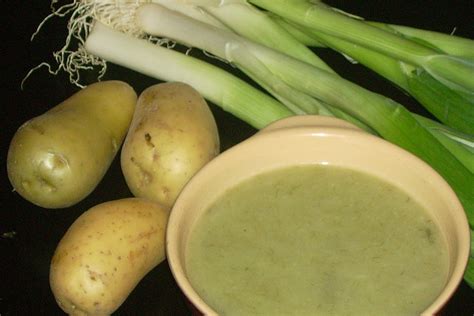 Les Recettes dHojemaennel Soupe de poireaux et pommes de terre