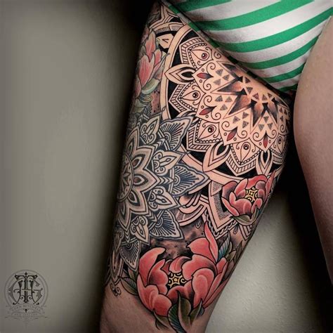 Coen Mitchells Mosaic Flow Inkppl Inner Thigh Tattoos Mosaic Tattoo Side Thigh Tattoos