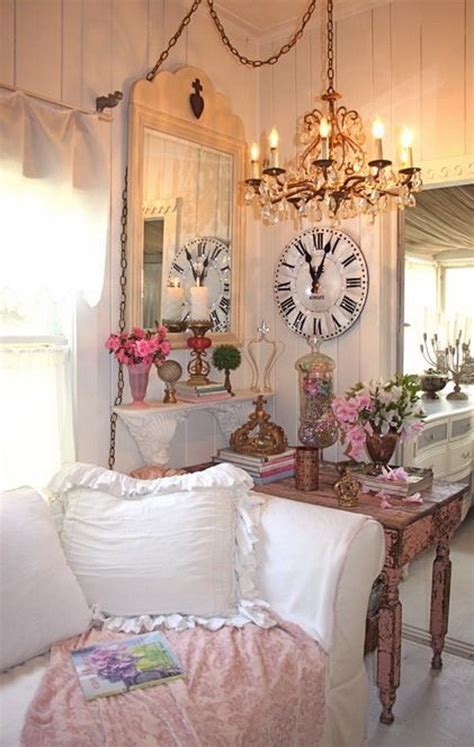 25 Charming Shabby Chic Living Room Decoration Ideas