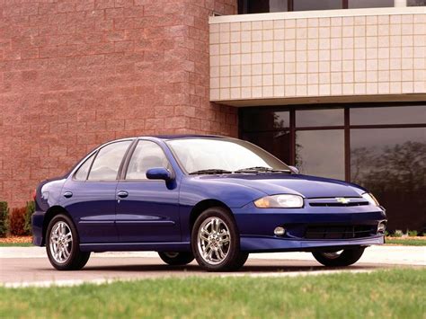 CHEVROLET Cavalier specs & photos - 2003, 2004, 2005 - autoevolution