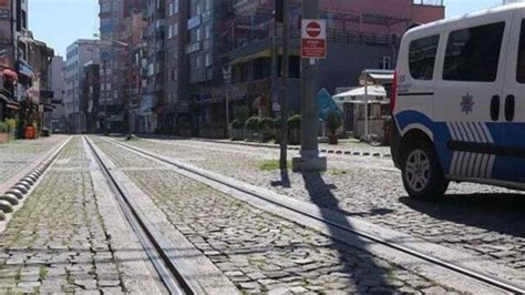Koronavirüs ile mücadele kapsamında i̇çişleri bakanlığı yeni bir genelge daha yayınladı. Hafta Içi Sokağa Çıkma Yasağı / Hafta Ici Sokaga Cikma ...