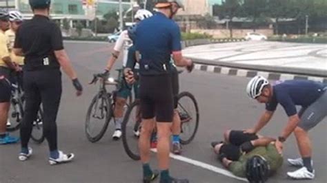 Penabrak Pesepeda Di Bundaran Hi Sempat Kabur Usai Tabrak Lari Polisi
