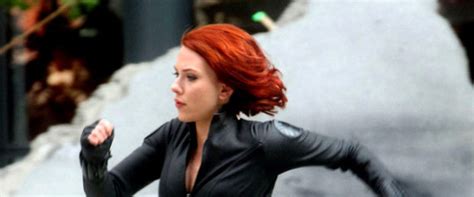 Sneak Peek See Redhead Scarlett Johansson In Action On Avengers Set