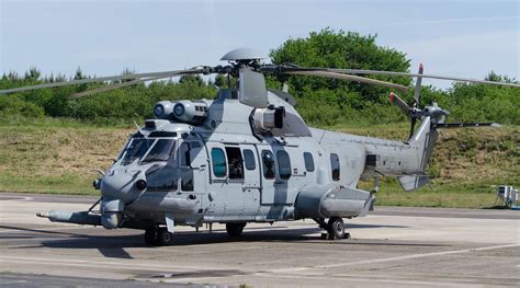 In july 2015, airbus helicopters announced that it was considering setting up a third assembly line in india if the firm was successful at winning an indian. Airbus Helicopters H225M Caracal | 1er vol 27 novembre ...